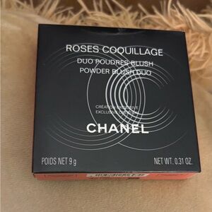 CHANEL Roses Coquillage Blush Duo in Black and White
